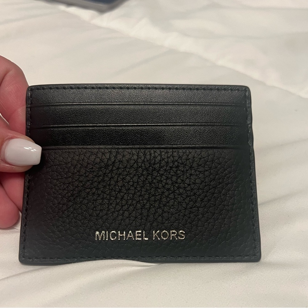 Michael Kors Cooper Pebbled Leather Tall Card Case - Picture 2 of 5